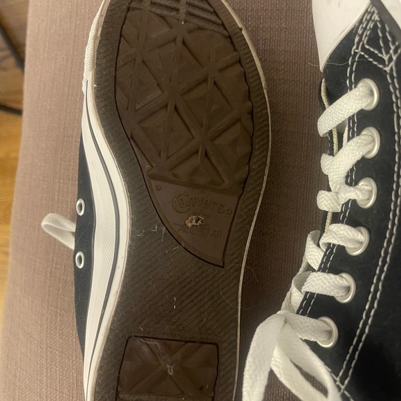 New Black Converse Size 7 - Picture 3 of 4